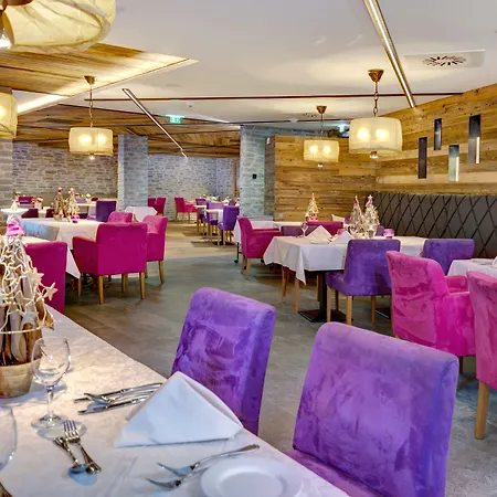 Kendler Hotell 4*