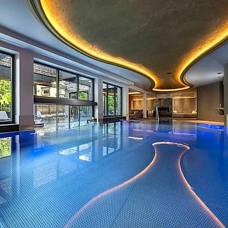 Kendler Szálloda 4*